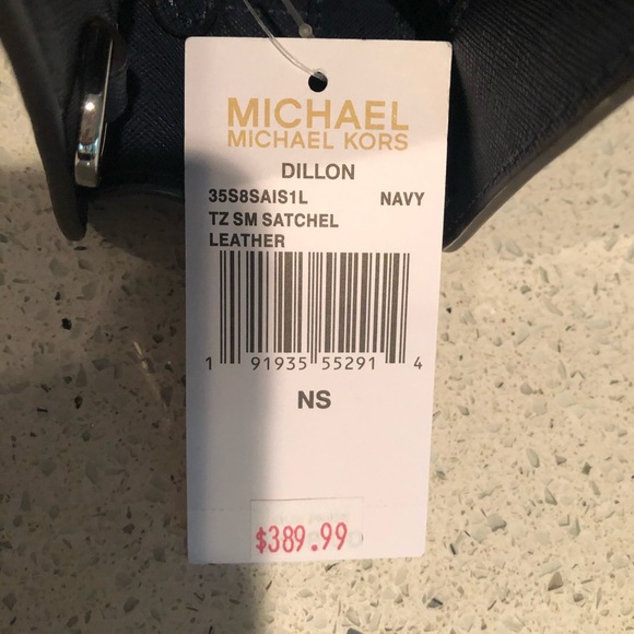 Navy Michael Kors handbag - Picture 5 of 7